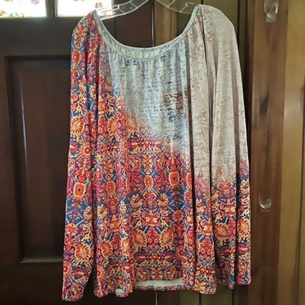 NWOT Emery Rose Blouse Top Pullover Long‎ Sleeve Floral Multicolor Size 5XL